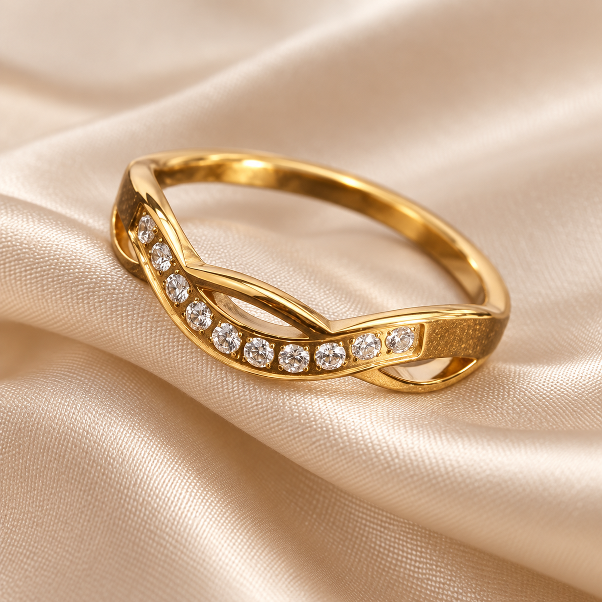Gold Crossover Wave Zircon Ring